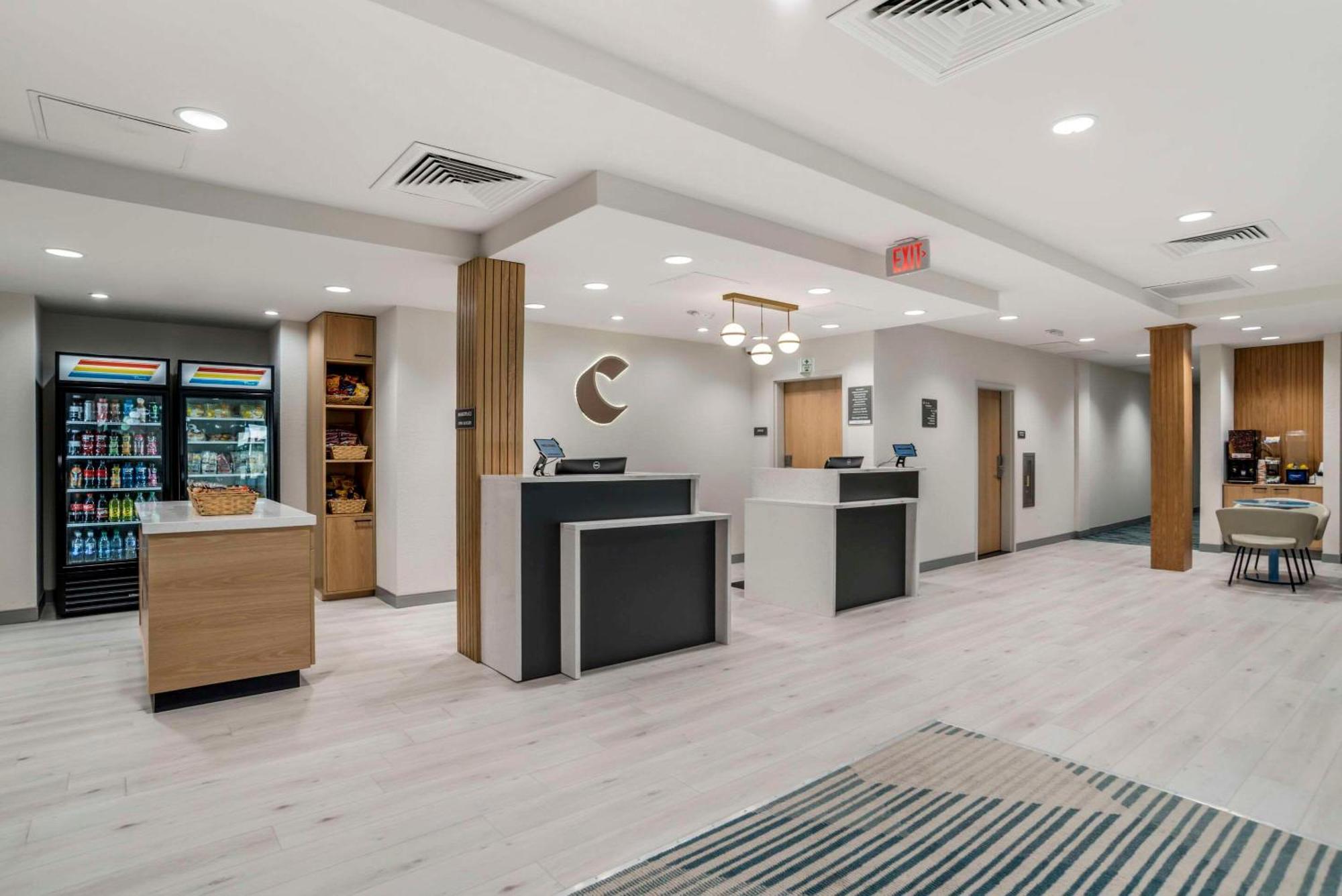 Comfort Inn & Suites Panama City Beach - Pier Park Area 외부 사진